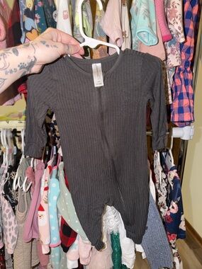 Ribbed Zip-Front Baby One-Piece - Dark Gray